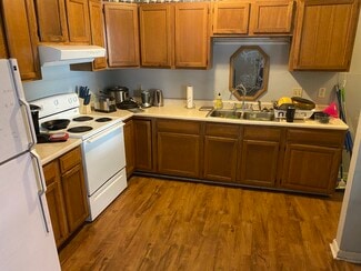 62 King St Unit 64, Burlington, VT 05401