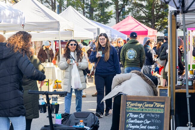 The lively Farmer's Market in Oceanfront Vibe District offers a diverse array of fresh produce.