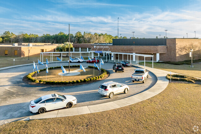 Loris High School offers several advanced programs for students.