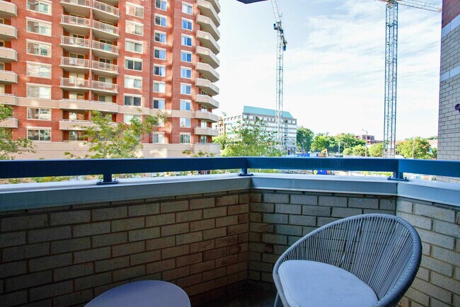 901 N Pollard St unit FL2-ID1022359P, Arlington, VA 22203 - photo 4