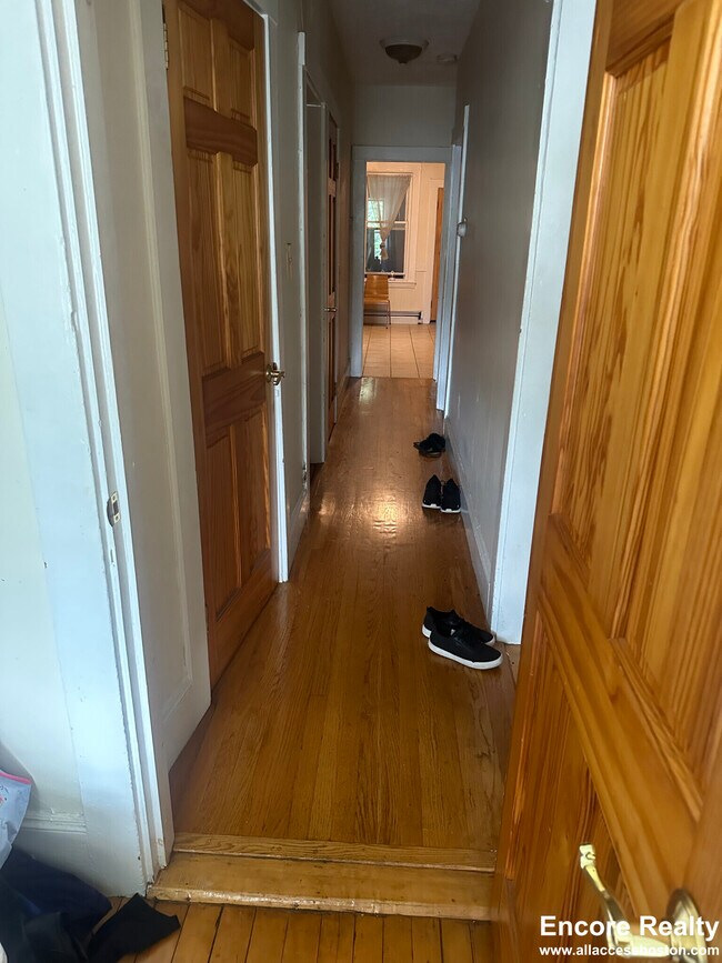 80 Prentiss St unit 8, Watertown, MA 02472 - photo 7