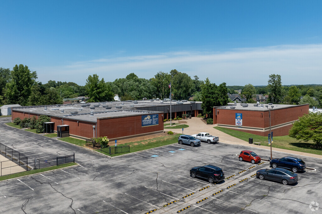 The Southeastern Campus is located at 1901 Southeastern Parkway in Owensboro, KY.