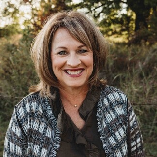 Kelly Leonard