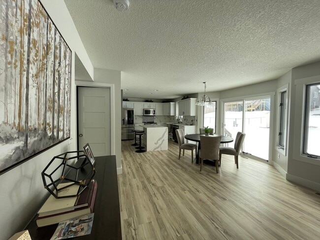 5212 SE 31st St, Des Moines, IA 50320 - photo 6