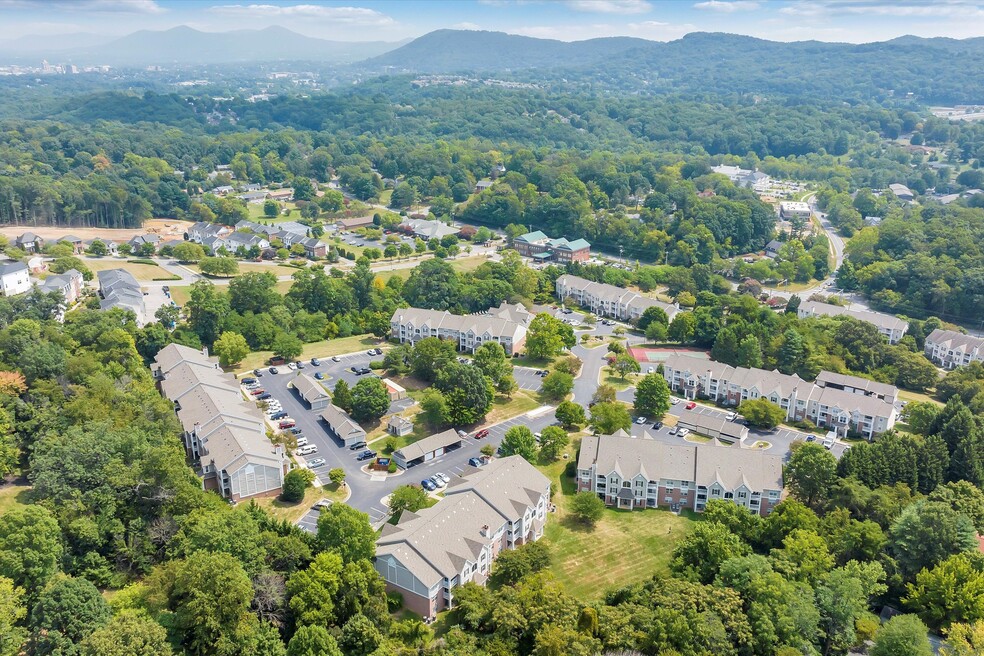 Sunscape Apartments - 3635 Sunscape Dr, Roanoke, VA | Homes.com