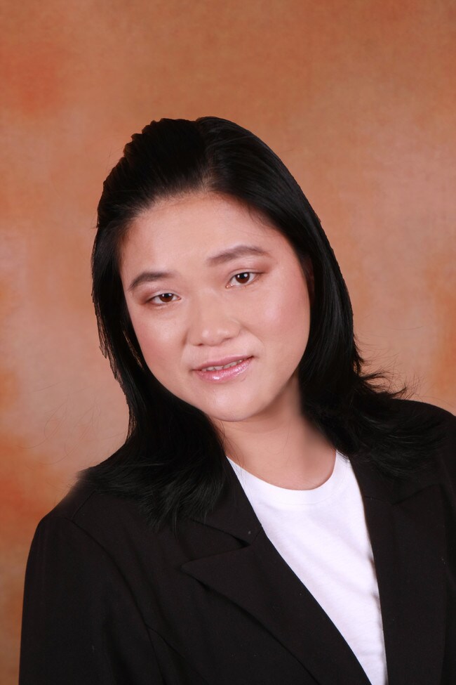 Nancy Zheng