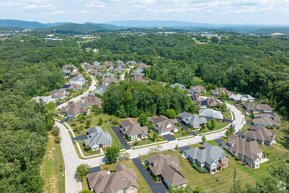 NH_Merrimac_549189_P2_V2_GM_082324