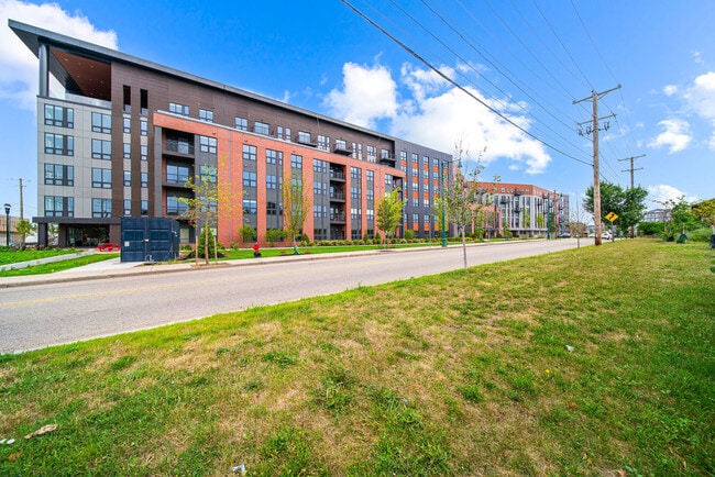 Artemas, Everett, MA 02149 - photo 3