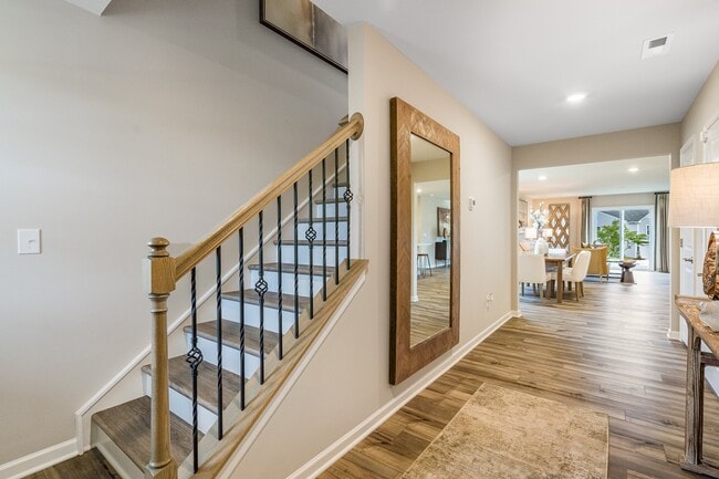 Sullivan Farm Frost C 01