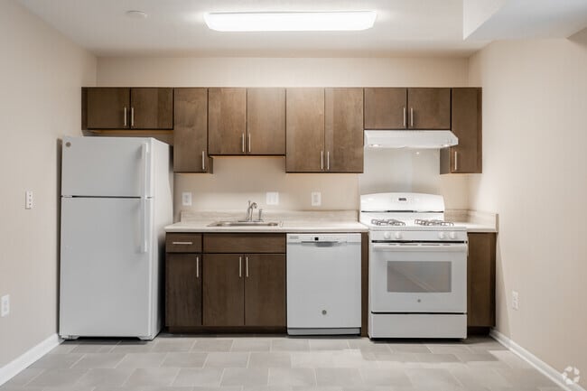 Randle Hill Apartments, Washington, DC 20032 - photo 3