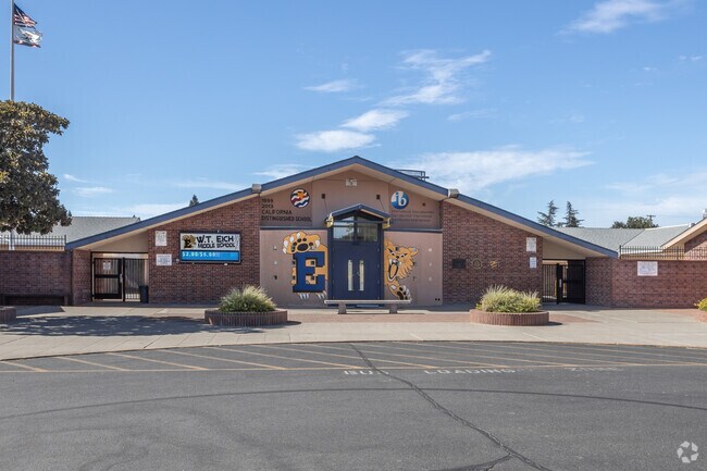 The Warren T. Eich Middle School is an International Baccalaureate school.