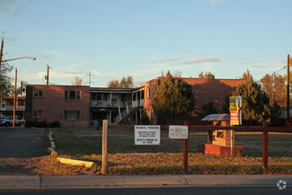 9905 W 21st Ave, Lakewood, CO 80215