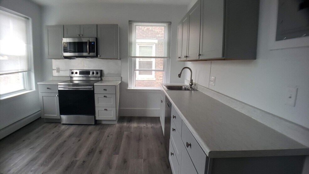 25 Chester St unit 3, Allston, MA 02134 - photo 1