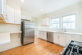 301 Alewife Brook Pkwy Unit 1, Somerville, MA 02144