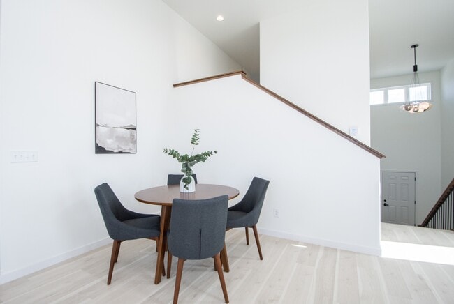 5816 James Dr W unit 37410340, West Fargo, ND 58078 - photo 2