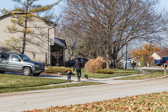 Tanbark in Fort Wayne has wide streets and large sidewalks that are perfect for afternoon walks.