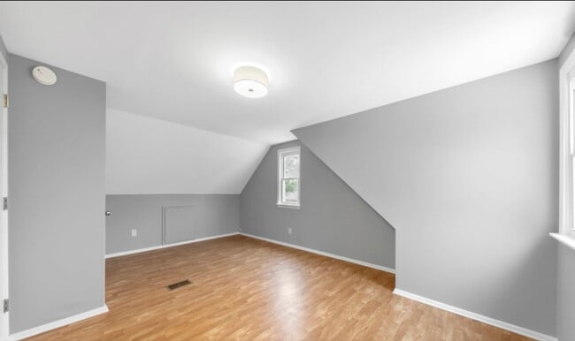 11600 S Kilbourn Ave, Alsip, IL 60803 - photo 4