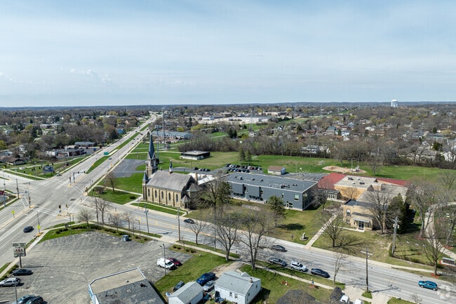 Students can enjoy the large campus at St. John's Evangelical Lutheran School.