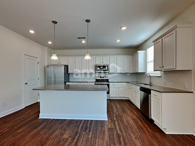 123 Hazel Pk Dr, Mooresville, NC 28115 - photo 4