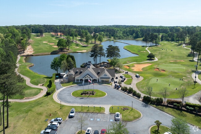 Heritage Golf Links sits at the heart of Pittsburg.