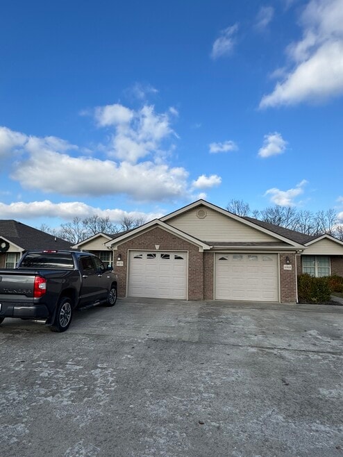 6084 Lauren Ln unit Duplex, Richmond, KY 40475 - photo 1