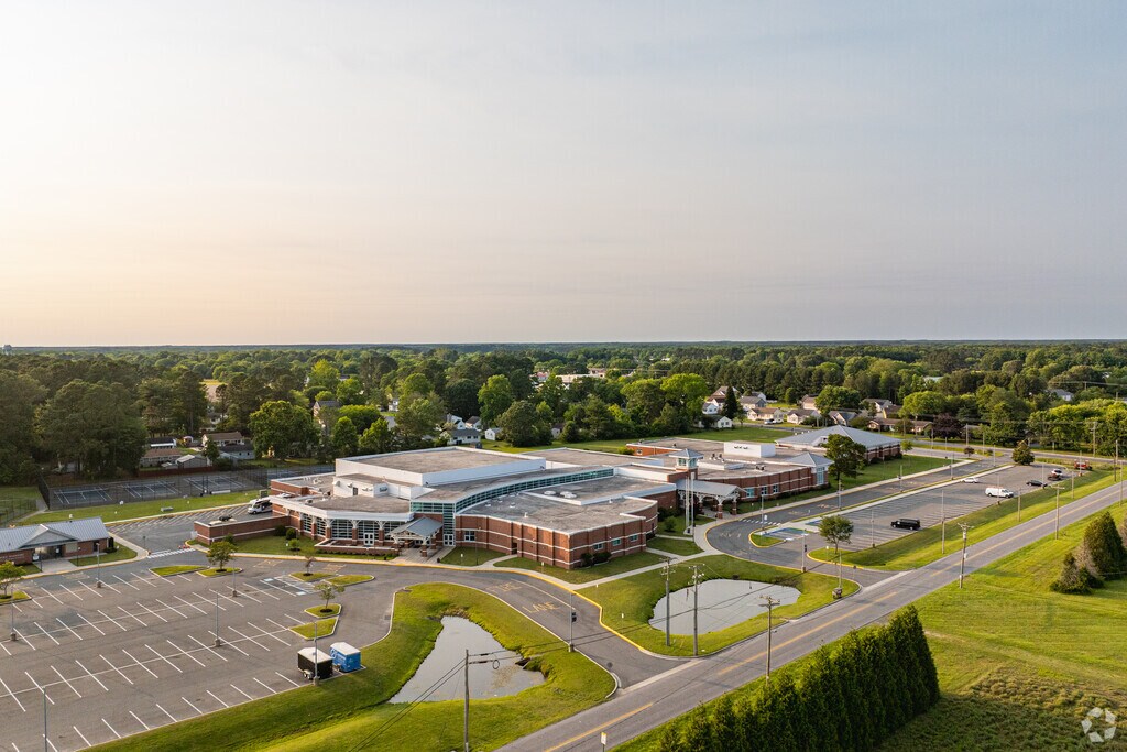 Pocomoke High School boasts a 11 to 1 student-teacher ratio.