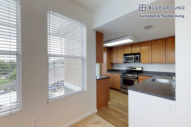 1299 Corporate Dr unit FL3-ID2338A, Westbury, NY 11590 - photo 5