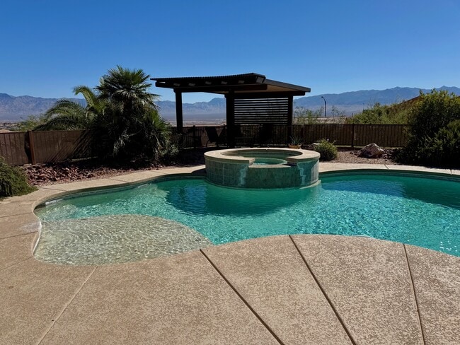 1582 Smoke Signal Ct, Mesquite, NV 89034 - photo 2