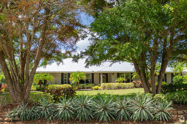 The City of Estero Park is home to several Ranch style homes on private lots.