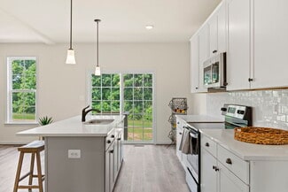 647 Fairview Dr Unit 37684840, Mineral, VA 23117