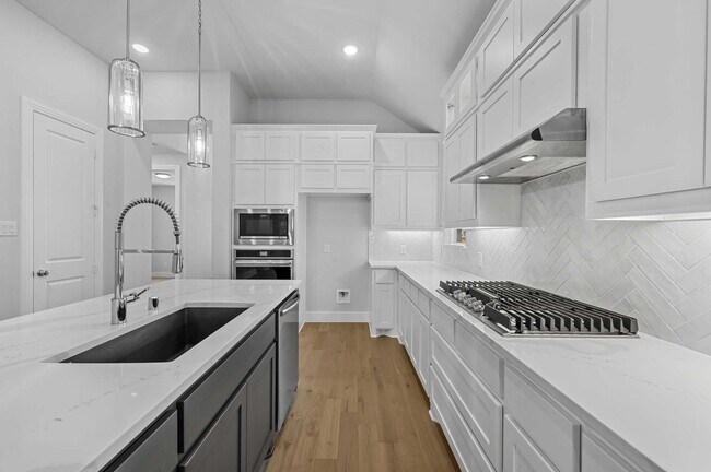 2068 Cuellar Way, van Alstyne, TX 75495 - photo 6