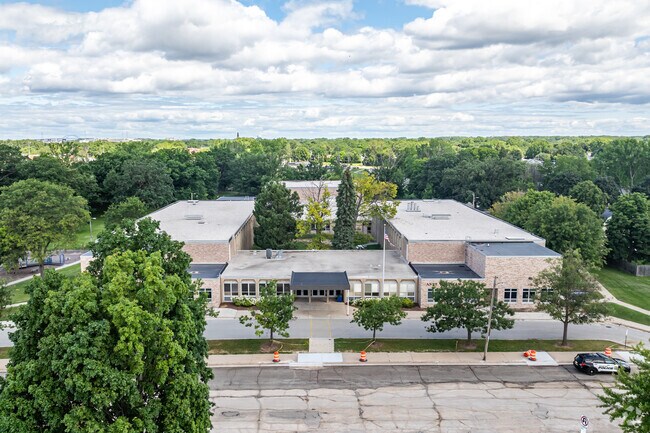 Sullivan Elementary School is a great public school option in Green Bay, WI.