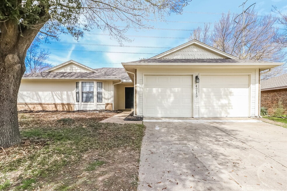 4213 Claremont Dr, Grand Prairie, TX 75052 - photo 1