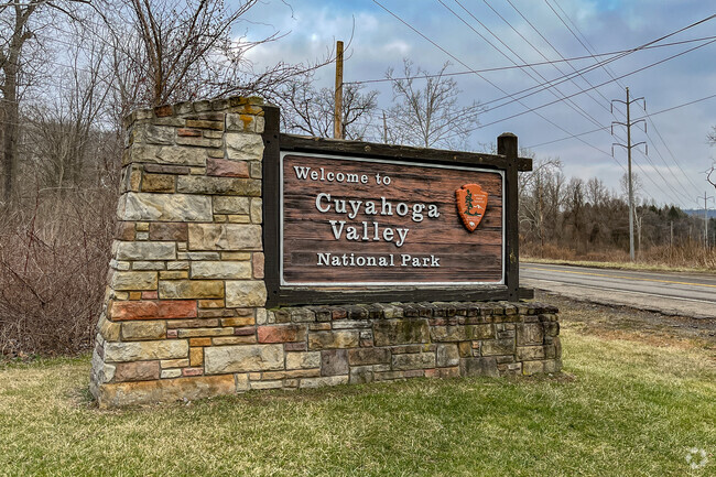 Sign at Cuyahoga Valley National Park welcomes visitors to the park.