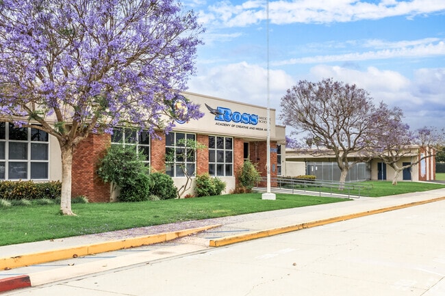 Ross Academy offers dual immersion Spanish and 3D printing in the Artesia District.