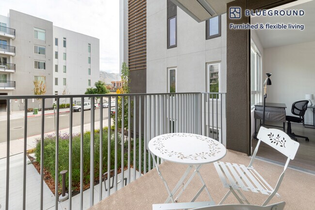 3301 Innovation Way unit FL2-ID2080, Fremont, CA 94538 - photo 7