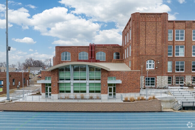 Maplewood Richmond Heights High School has an over Niche grade of an A.