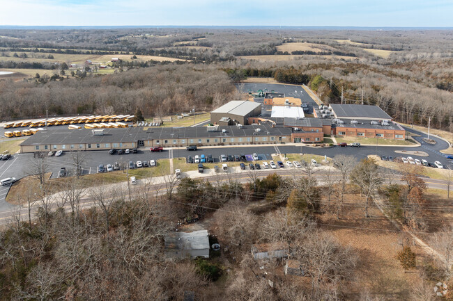 Athena Elementary School in De Soto, MO offers various clubs and activities for students.
