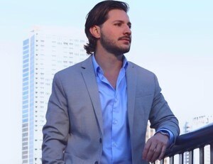 Simon Diaz