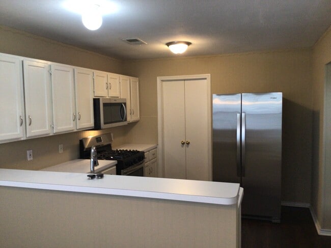 3430 Maymist Dr, Katy, TX 77449 - photo 2