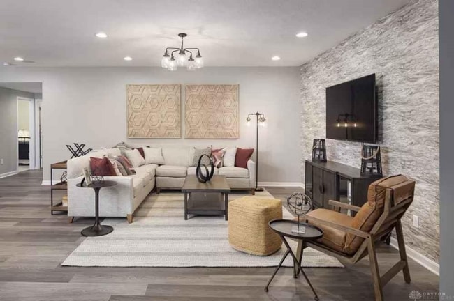 599 Bellasera Dr, Sugarcreek Township, OH 45440 - photo 5