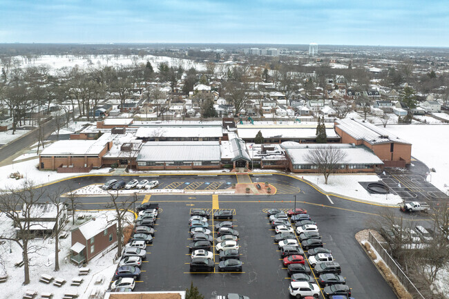 Kipling Elementary School is part of Deerfield School District 109.