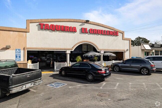 Pacheco neighborhood residence Love Taqueria El Grullense.