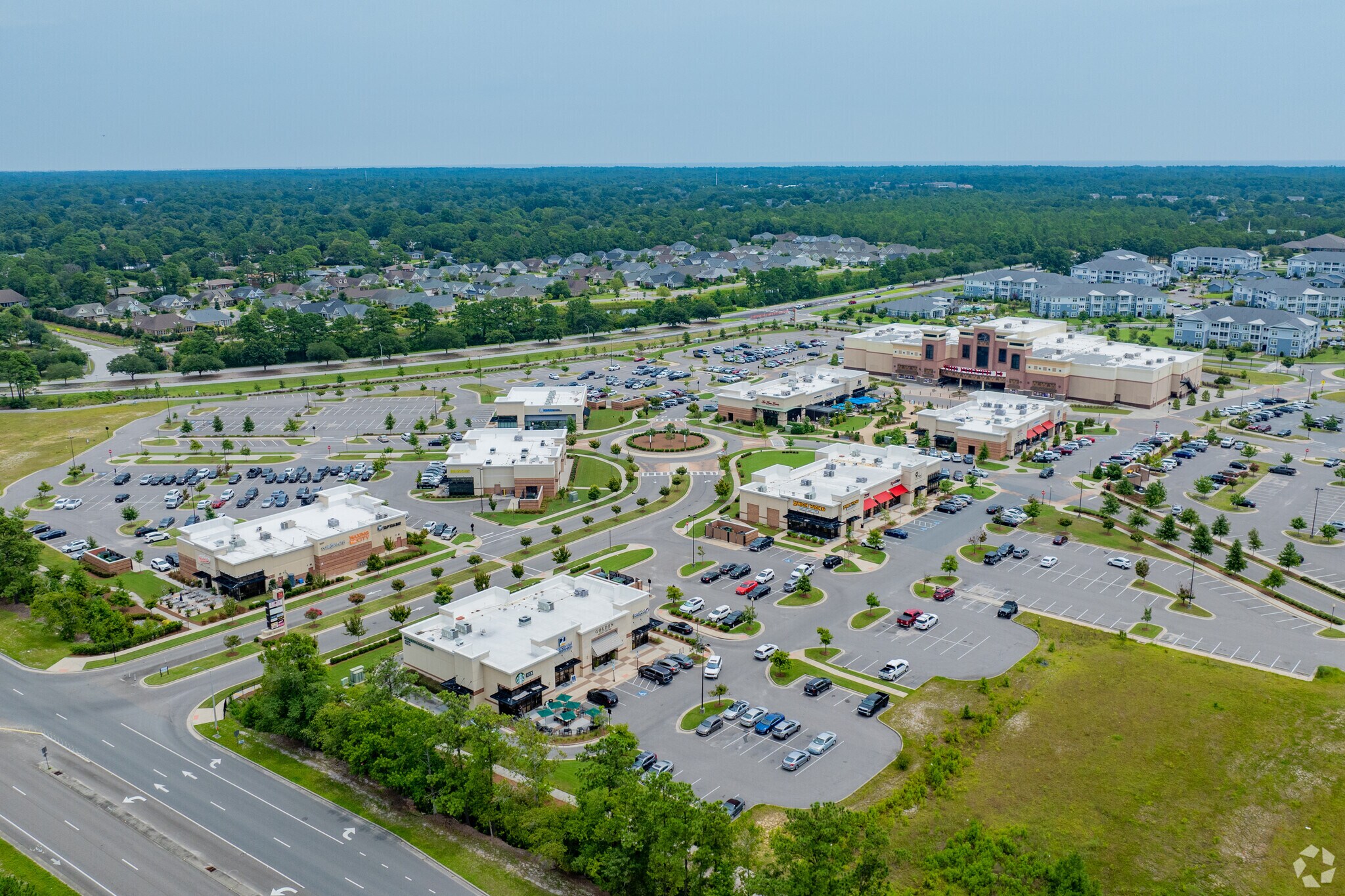 Barclay Pointe offers an eclectic mix of shops and cuisine.