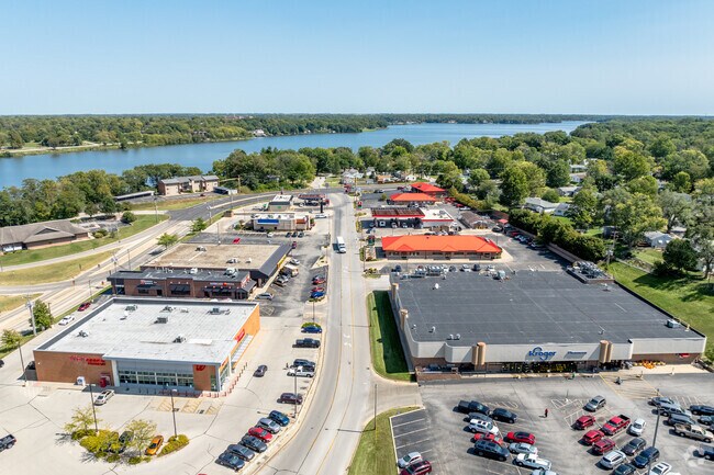 South Towne Plaza acts as a town square for South Shores.