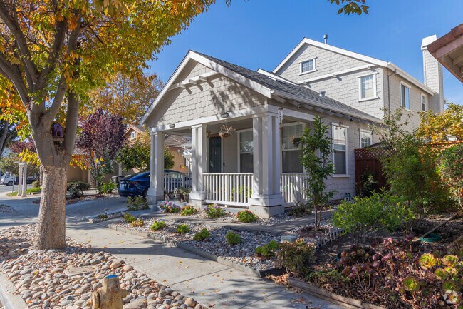 Centerville's Craftsman style homes blend the modern aesthetic with skillful craftsmanship.