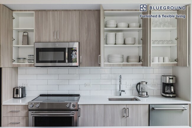 4901 Montgomery Ln unit FL2-ID974, Bethesda, MD 20814 - photo 7