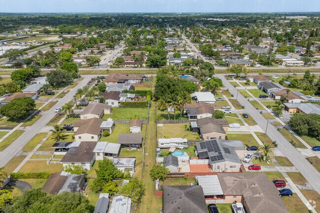 Ranch-style homes in Homestead, FL, offers residents spacious lots and friendly neighbors.