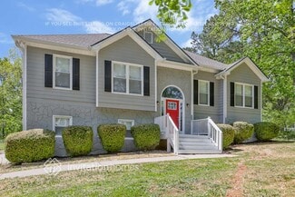 40 Cliff Ct, Villa Rica, GA 30180