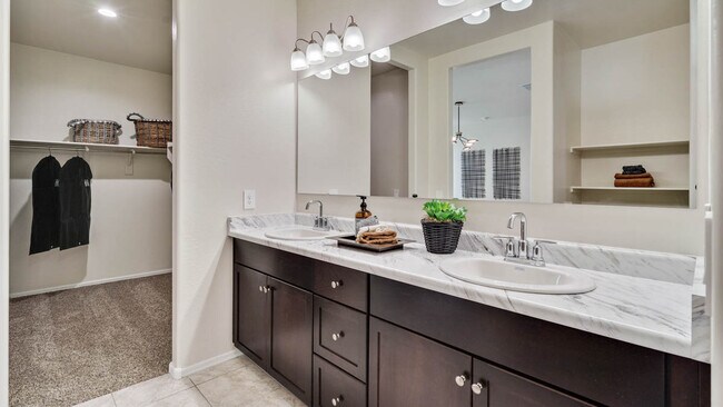 25476 W La Salle St unit 36201961, Buckeye, AZ 85326 - photo 5